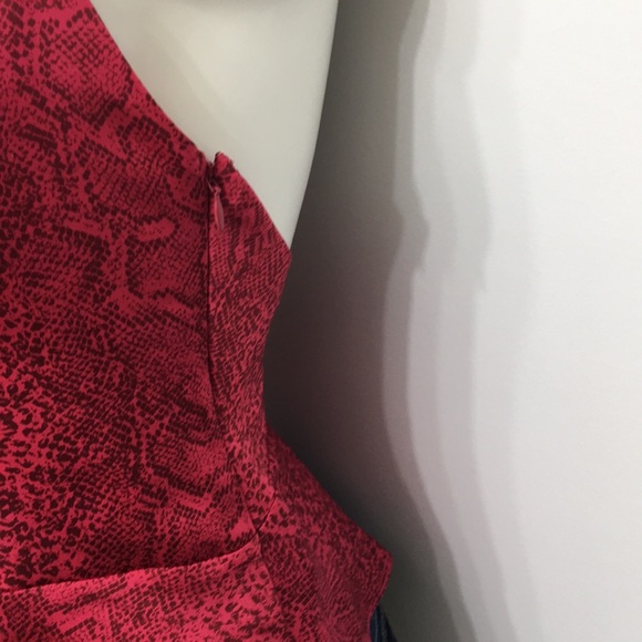 Guess Red Backless Top Size Small - Picture 5 of 12